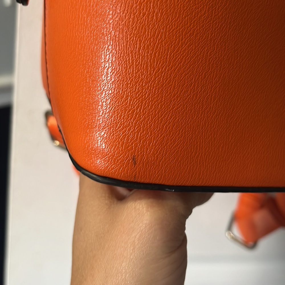 Clōe orange backpack - Picture 4 of 6